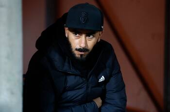 Johnny Herrera mete en problemas a TNT Sports por dichos contra Carlos Palacios