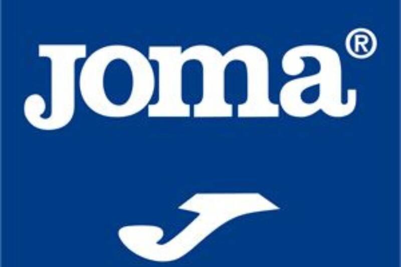 Los artículos ya están disponibles en Sparta.
Créditos: Joma.