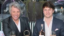 Hijo de Bon Jovi sigue los pasos de sus padres y se casa en el mismo lugar que ellos