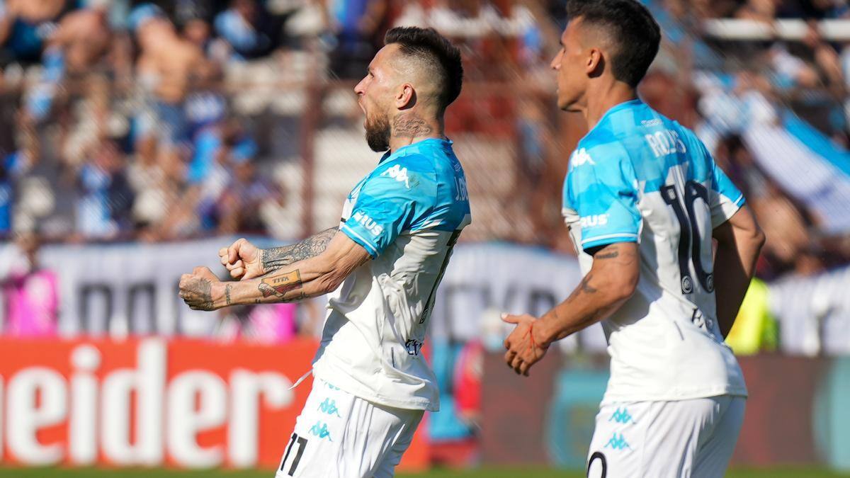 podría seguir su carrera en Argentina, pese al interés de la UC.