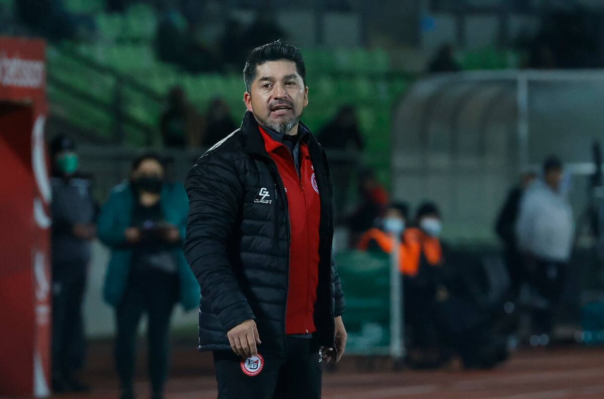 “De mutuo acuerdo”: Cae otro DT del fútbol chileno tras perder en esta última fecha