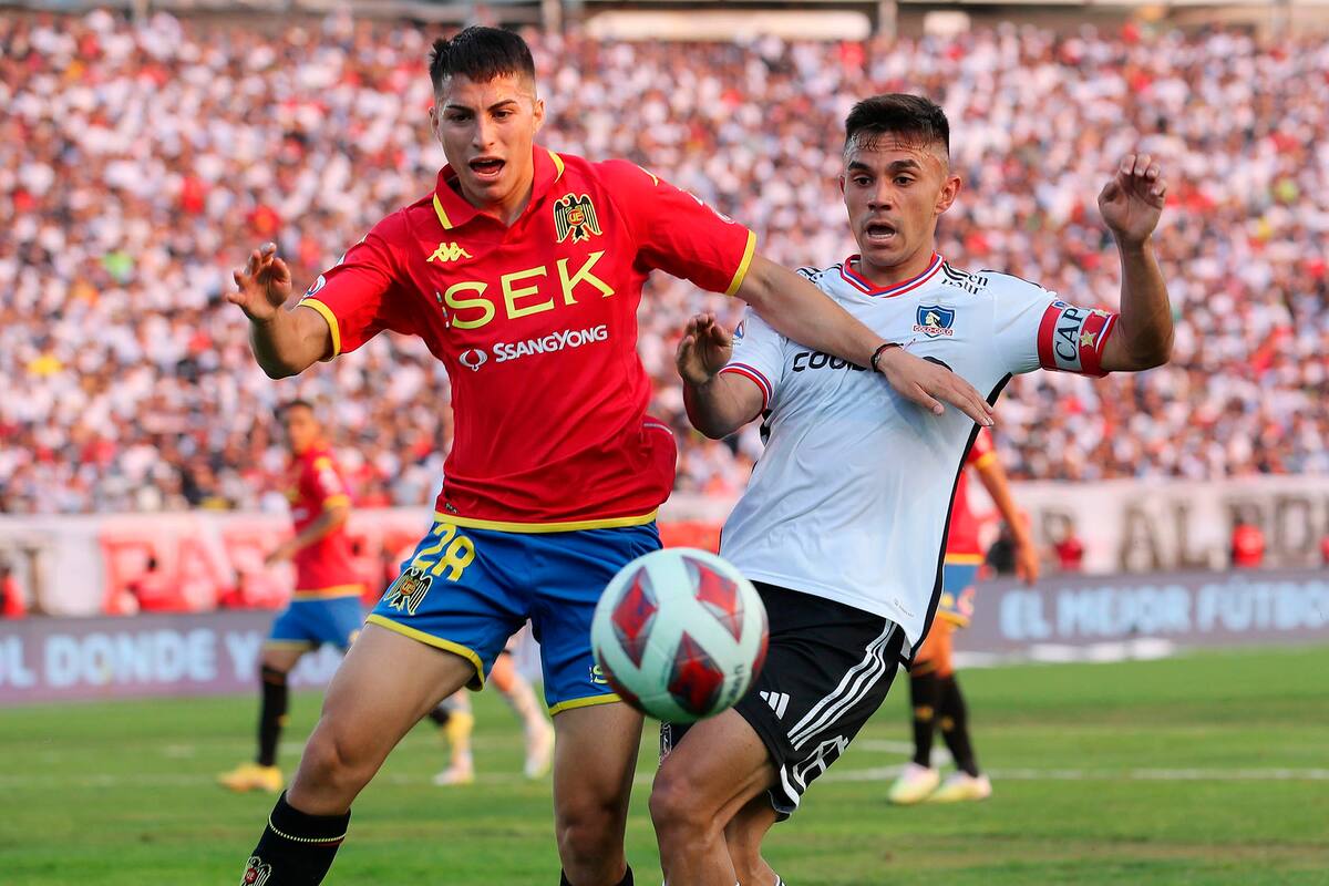 El defensor está en el radar de Colo Colo. Foto: Agencia Aton.
