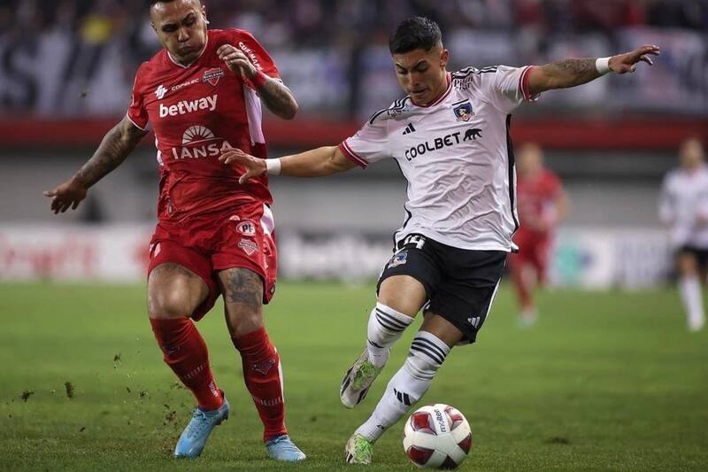 El extremo de 18 años fue titular en el empate de Colo Colo con Ñublense en Chillán.