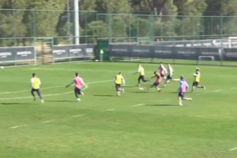 anotó un auténtico golazo en la práctica del Orenburg.