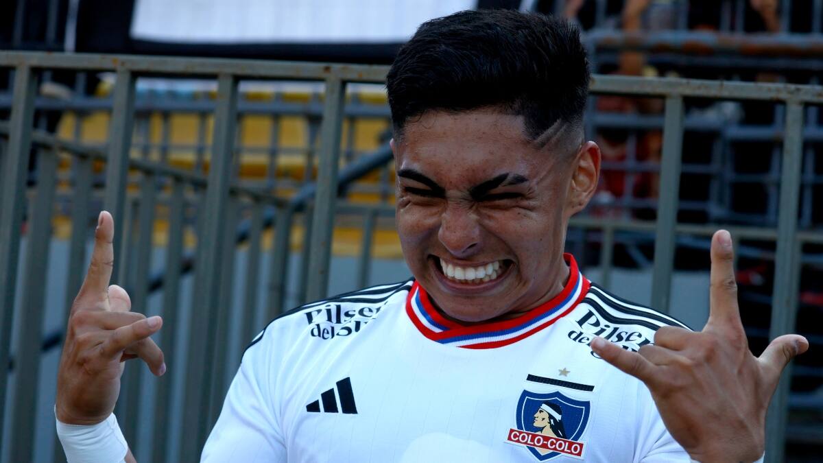 El recado de Jordhy Thompson a Fernando Ortiz: recibió el apoyo de un jugador de Colo Colo