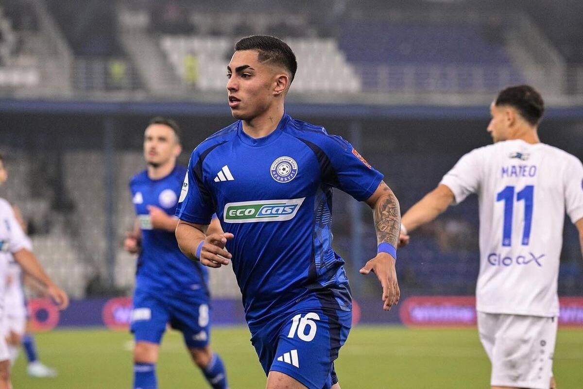 no se ha presentado a la pretemporada del Orenburg.