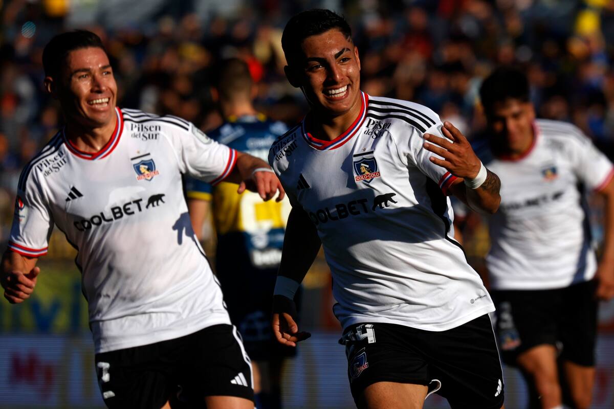 pudo jugar con otro chileno en Emelec. Foto: Agencia Aton.