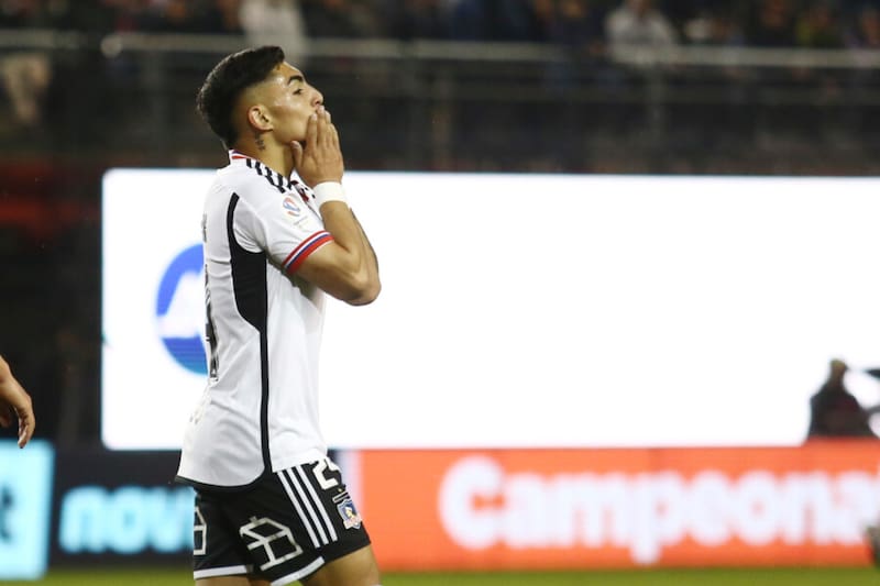 jugando por Colo Colo en el Campeonato Nacional (Foto: Photosport)