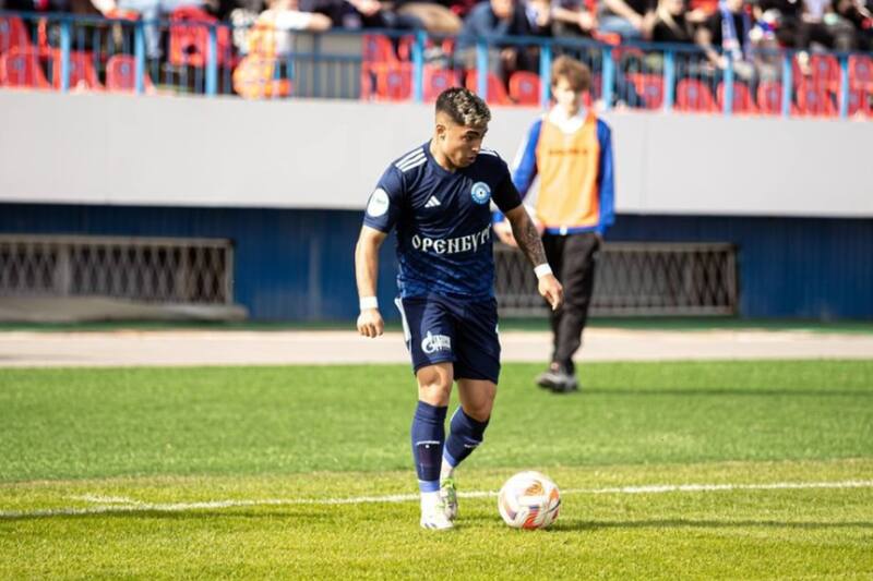 en la Premier League Rusa con el FC Orenburg