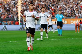 Edmundo Valladares le cierra las puertas de Colo Colo a Jordhy Thompson: “Debe desarrollarse afuera”