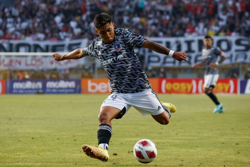 Jordhy Thompson está apartado del primer equipo de Colo Colo (Foto: Aton)