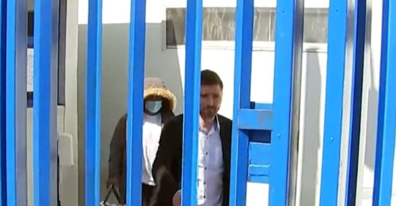 abandonó la cárcel Santiago 1.