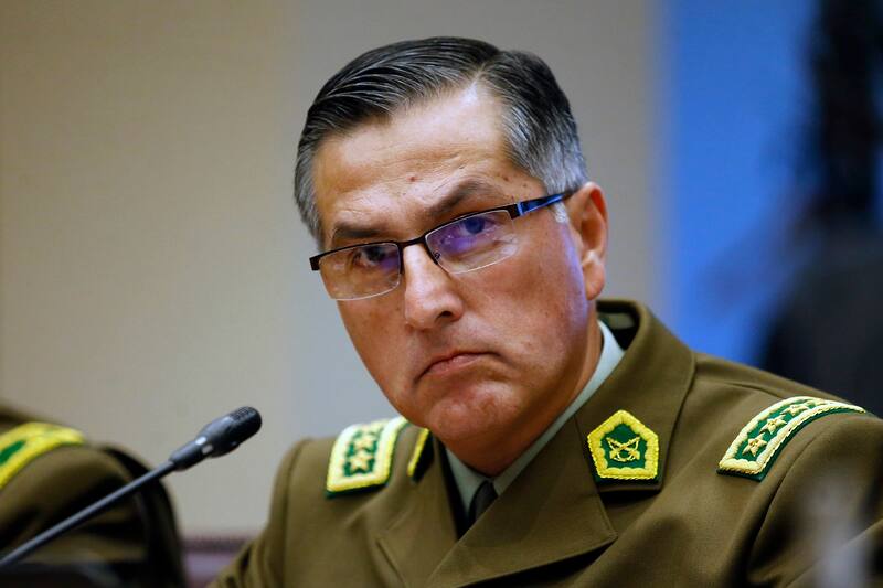Jorge Abbott participa de la comision de constitucion del Senado. 22/05/2019