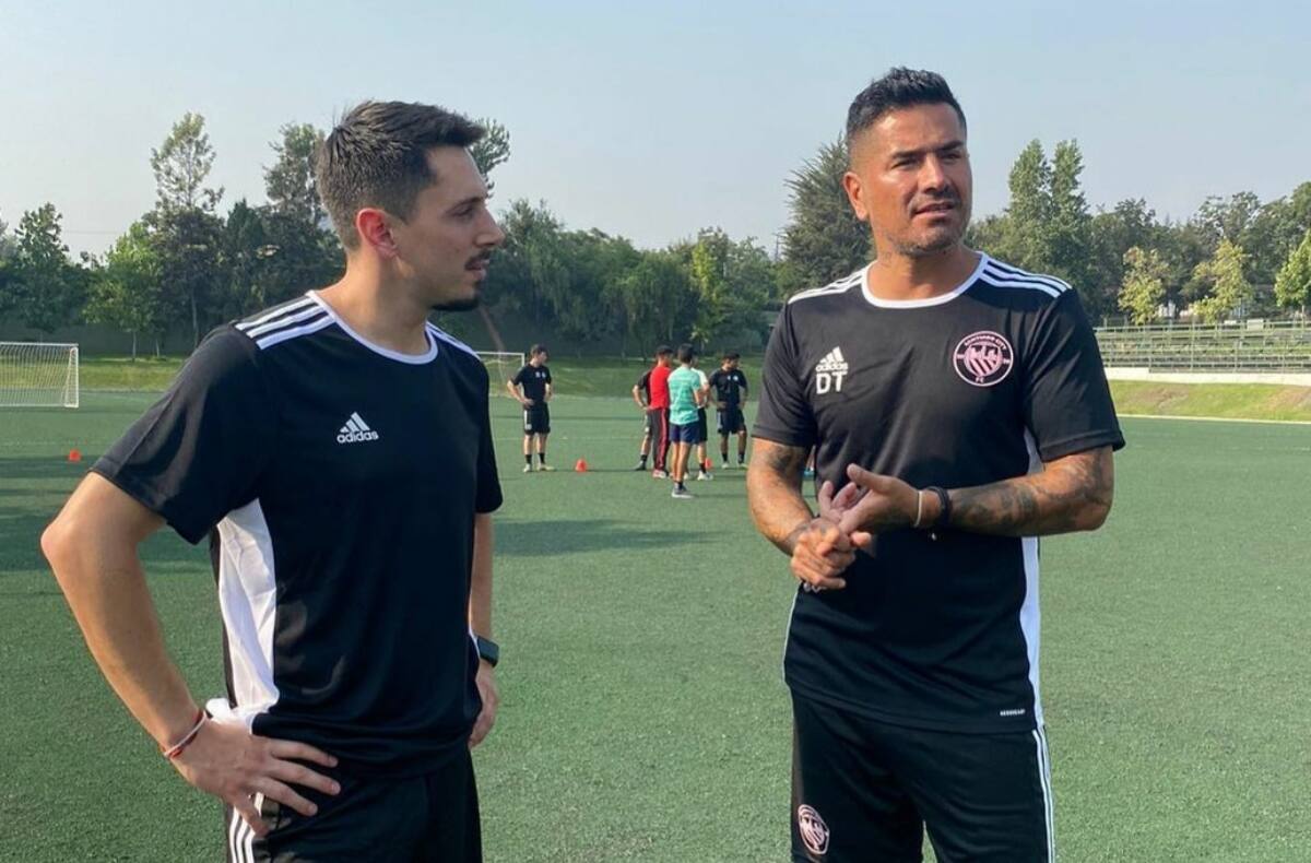 Jorge Acuña suena con dejar al Santiago City en Segunda División. Foto: Instagram Jorge Acuña.