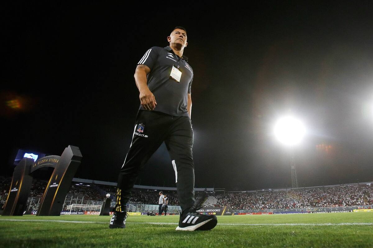 , entrenador de Colo Colo. Agencia Aton