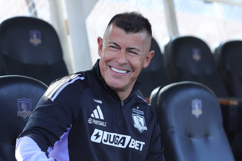 y su última locura en Colo Colo. Foto: Aton.