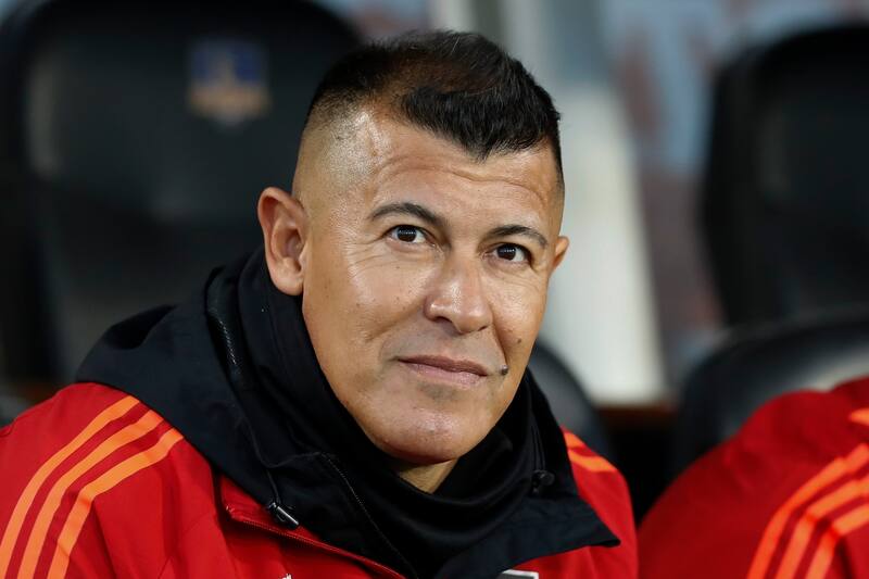 y los dos delanteros que asoman en Colo Colo.