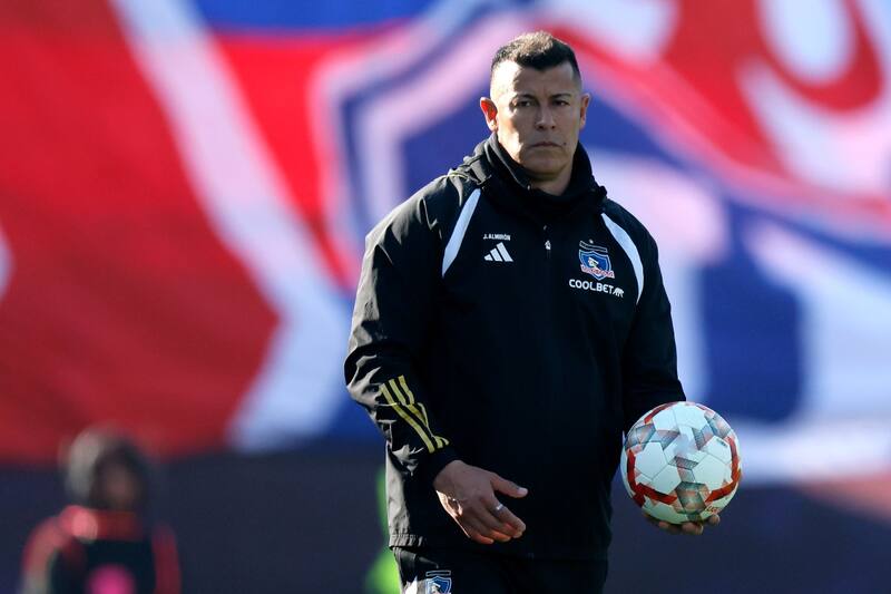 Jorge Almirón se enfrentará a un éxodo masivo.