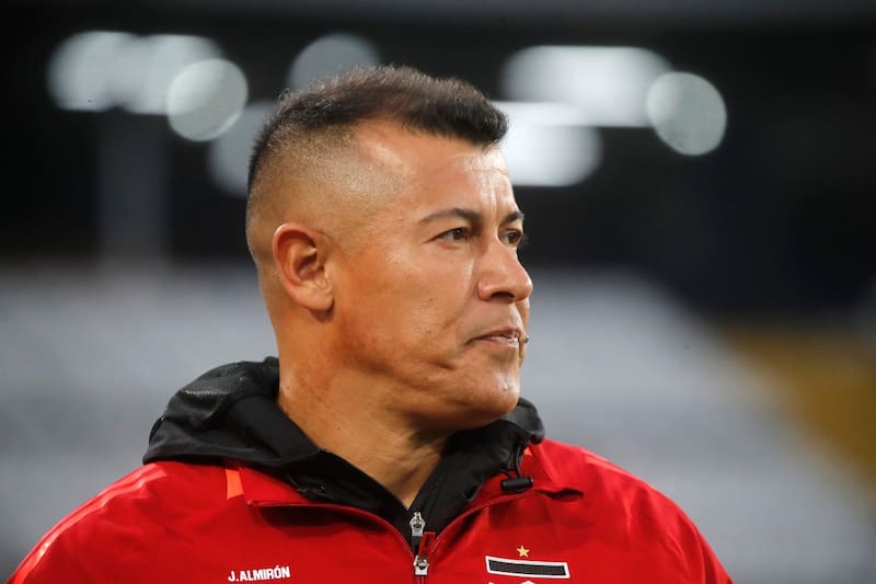 descartaría jugadores del fútbol chileno.
