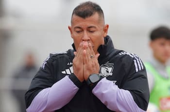 “Te vas o te sacamos”: Jorge Almirón recibe dura amenaza por los resultados en Colo Colo
