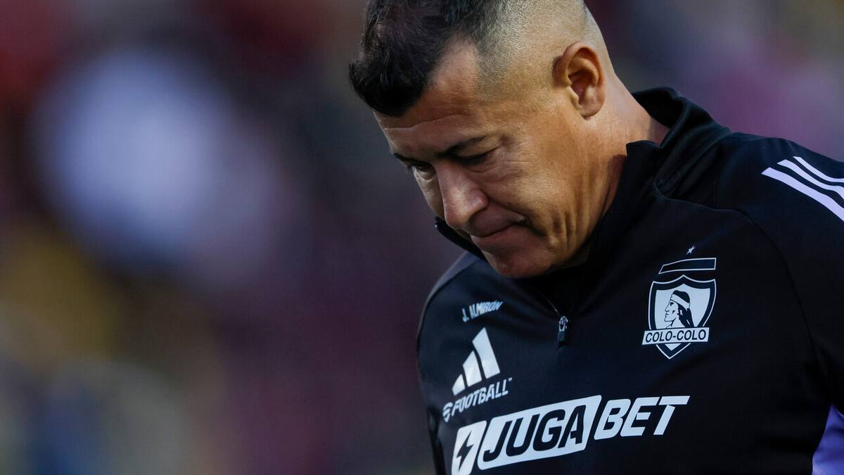 La eterna reunión entre Aníbal Mosa y Jorge Almirón para definir su salida de Colo Colo