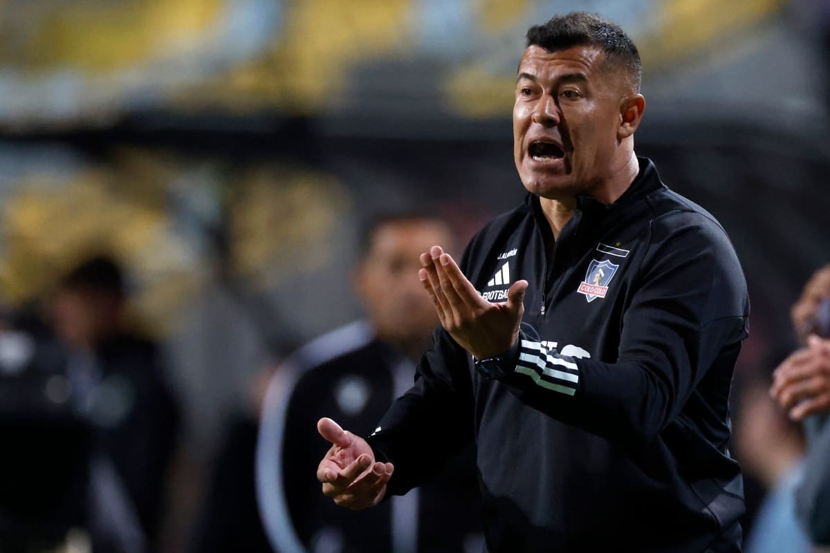 deberá seguir esperando nuevos refuerzos en Colo Colo. Foto: Agencia Aton.
