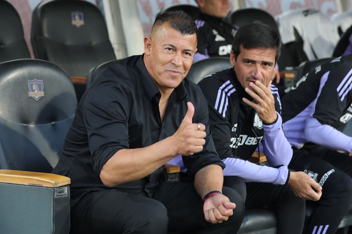 El DT junto a Pablo Ricchetti. Foto: Aton