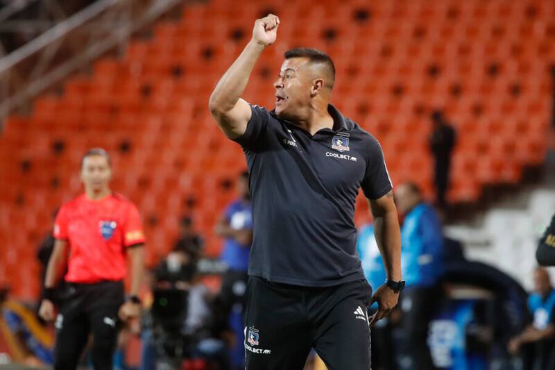 Jorge Almirón quiere romper la mala racha alba (Foto: Photosport)