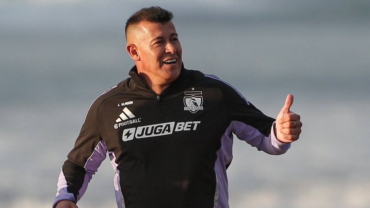 Alivio para Almirón: la gran ayuda que recibirá Colo Colo con los minutos Sub-21
