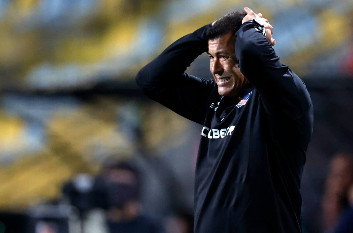 Colo Colo en alerta: puede perder a figura clave del cuerpo técnico de Jorge Almirón