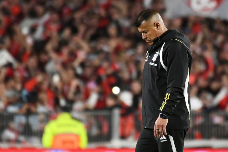 sufre con las lesiones en Colo Colo.
