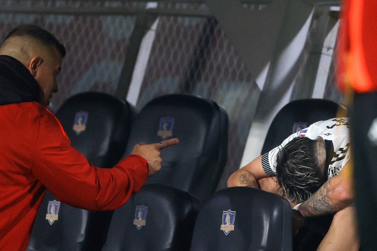 recriminó a Carlos Palacios.