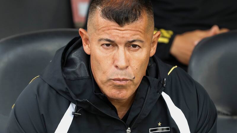 Colo Colo desecha delanteros del fútbol chileno: no tienen el visto bueno de Jorge Almirón