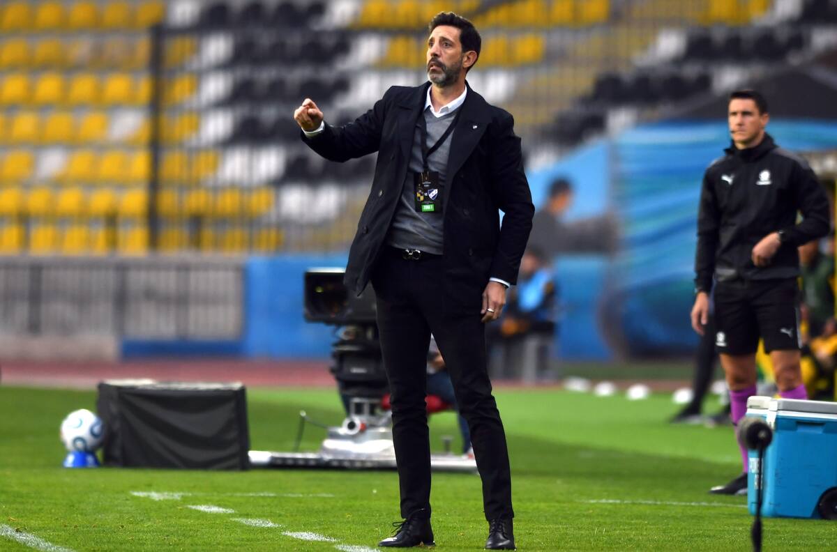 VIDEO | ¿Sos chileno? Insólita respuesta del DT de Nacional al ser tratado de mezquino tras duelo ante Coquimbo Unido