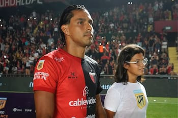 Los viejos conocidos de Colón de Santa Fe que enfrentarán este sábado a Colo Colo en la despedida de Esteban Paredes