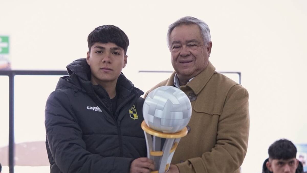 “Es una señal que Coquimbo le gane a Colo Colo en la Sub 16, Sub 18 y Sub 20 y que los clubes grandes de Santiago nos vengan a levantar a los niños”
