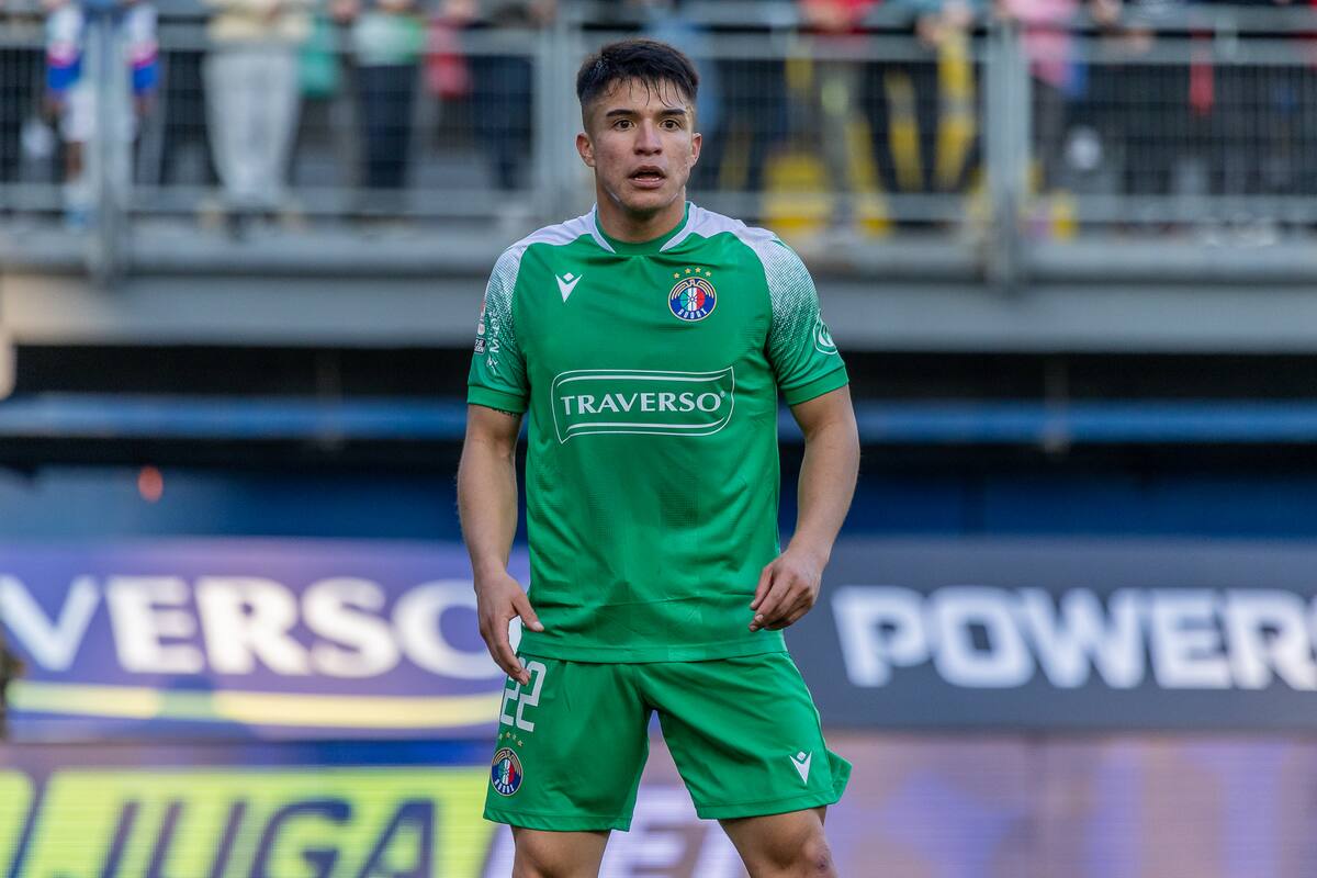 El lateral derecho interesa en Colo Colo. Foto: Felipe Escobedo