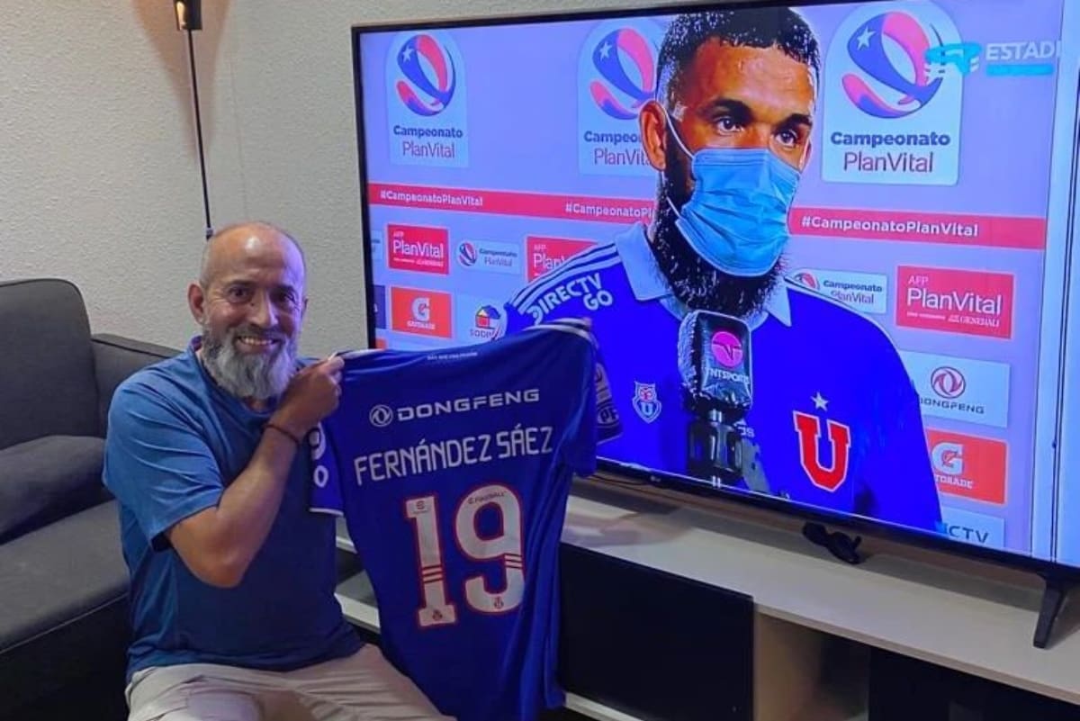 El padre de Ronnie Fernández discutió con hinchas de la U. Foto: Instagram.