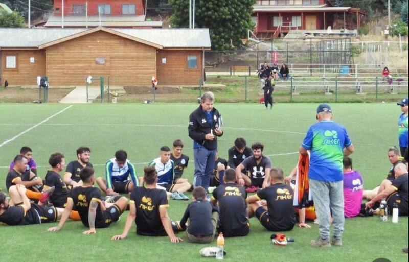 Jorge Garcés prepara a sus pupilos para el duelo frente a Wanderers.
