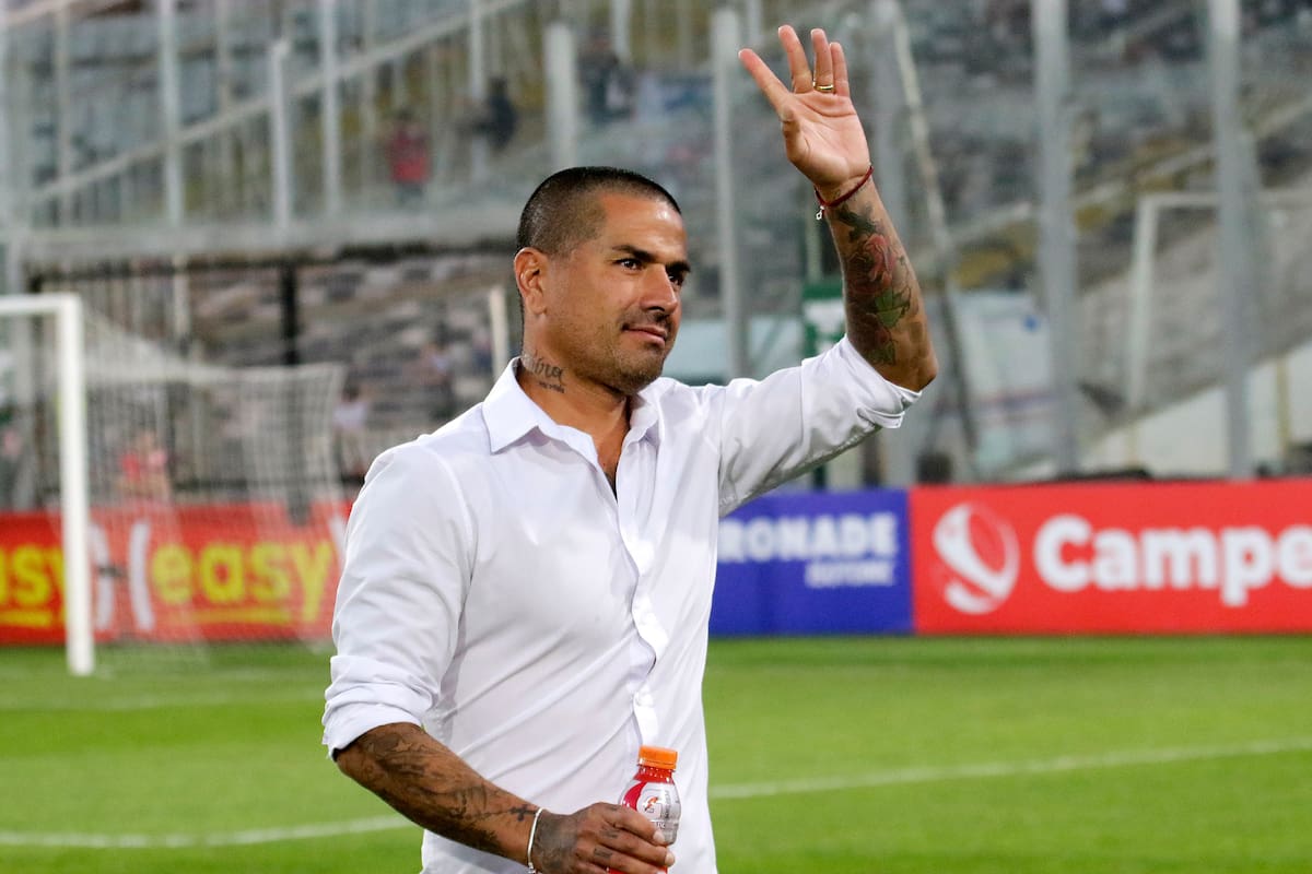 Dejó de ser el entrenador de Santiago City de manera sorpresiva.
