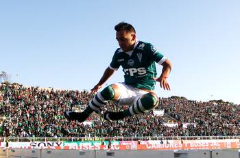 Debía viajar ayer a Chile: la razón por la que el fichaje de Jorge Luna a Wanderers está estancado