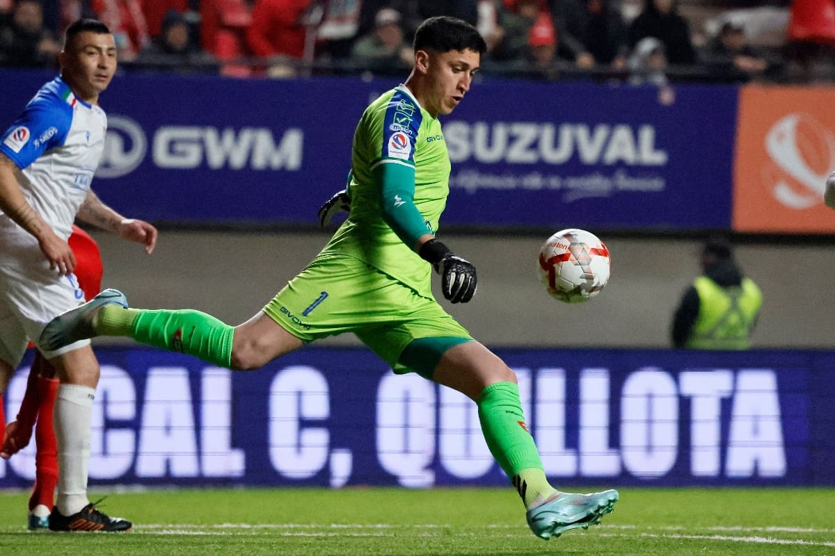 El portero en Unión La Calera.