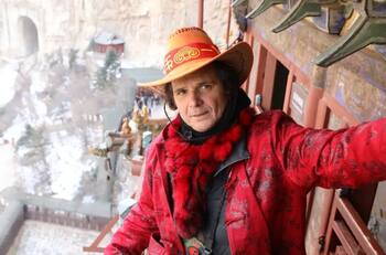 Jorge Said sufre violento robo junto a su equipo en Bolivia