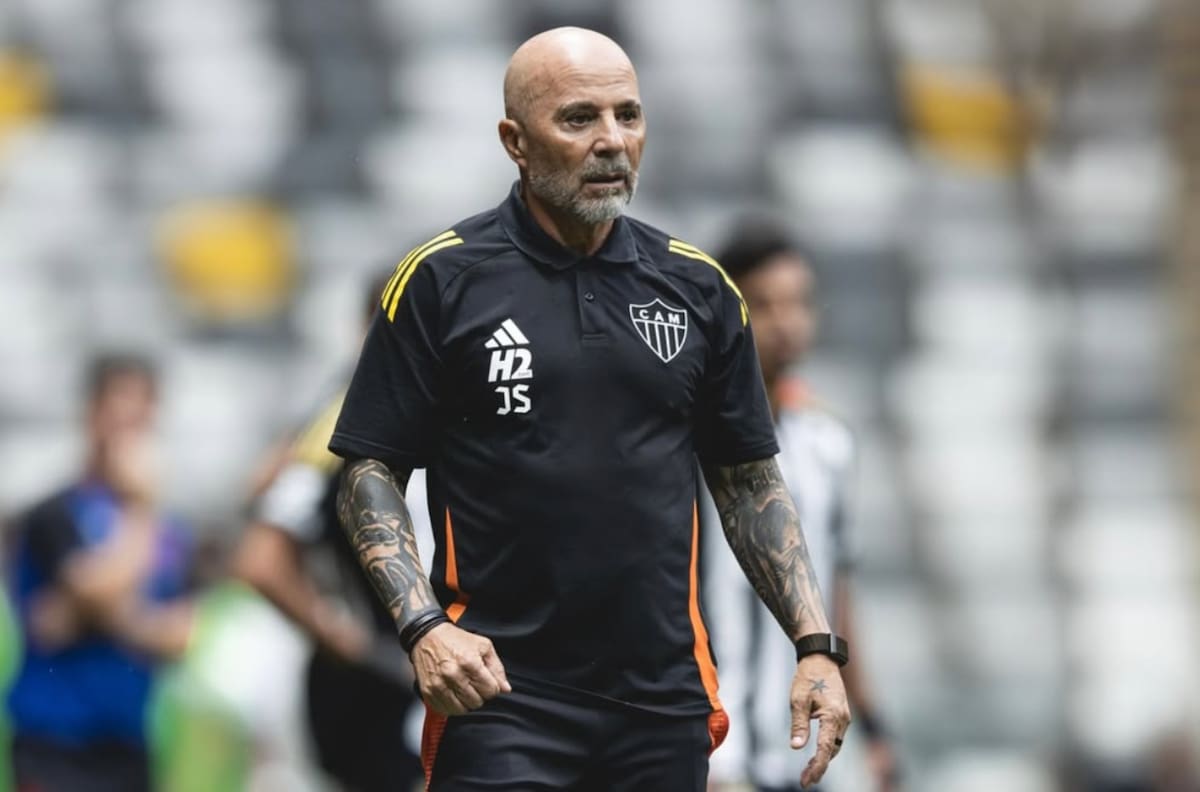 Una vez más: Jorge Sampaoli reclama millonaria cifra en Brasil y llega hasta la justicia