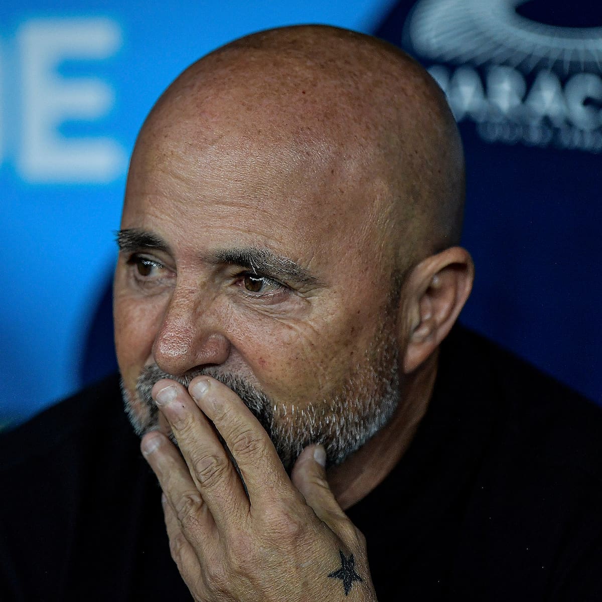 Jorge Sampaoli recibe su primer golpe en Argentina
