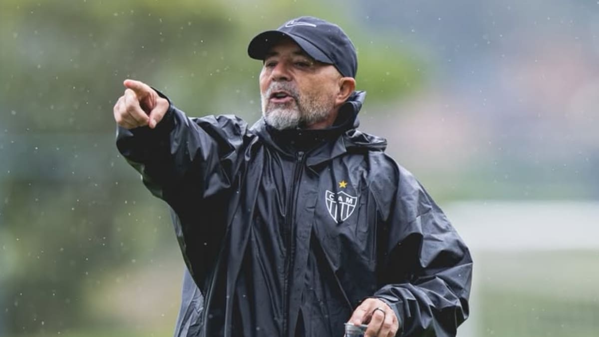 “Esperamos alguna incorporación más”: Sampaoli presiona al Mineiro en medio de los rumores de Lucas Assadi