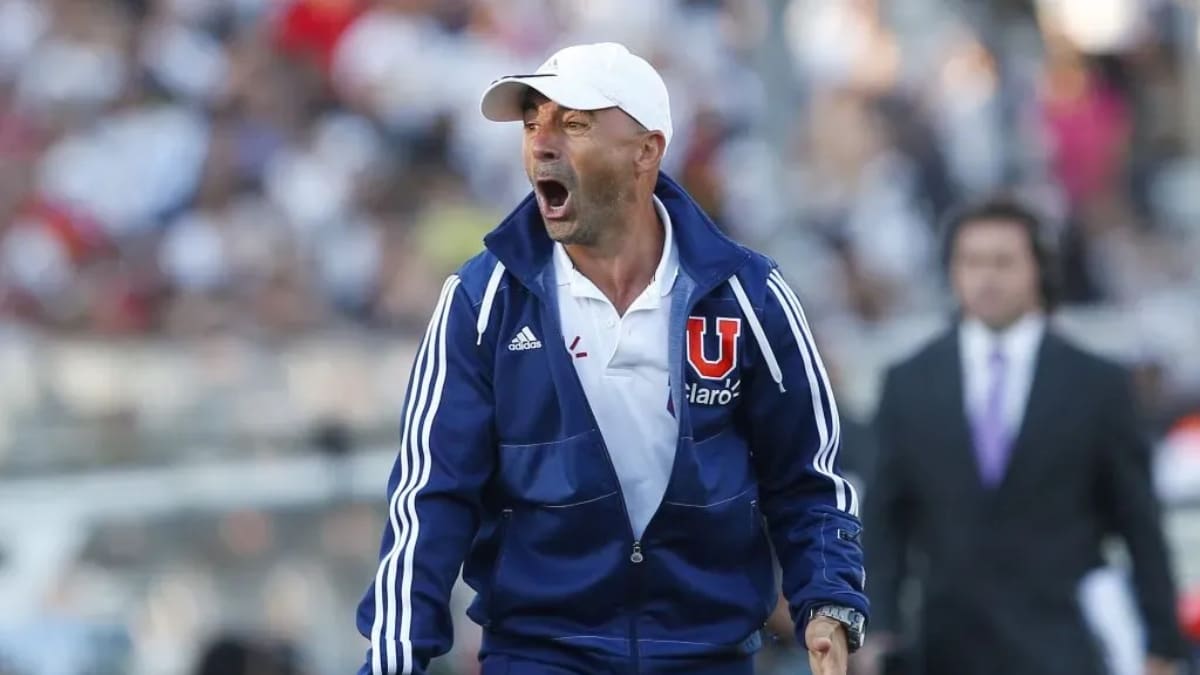 “Sampaoli es un buen entrenador, pero la U tiene que apostar por otro tipo de liderazgo”
