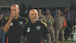 VIDEO | Se la tenía guardada: Pollo Vignolo le dedicó el título de Lanús a Jorge Sampaoli