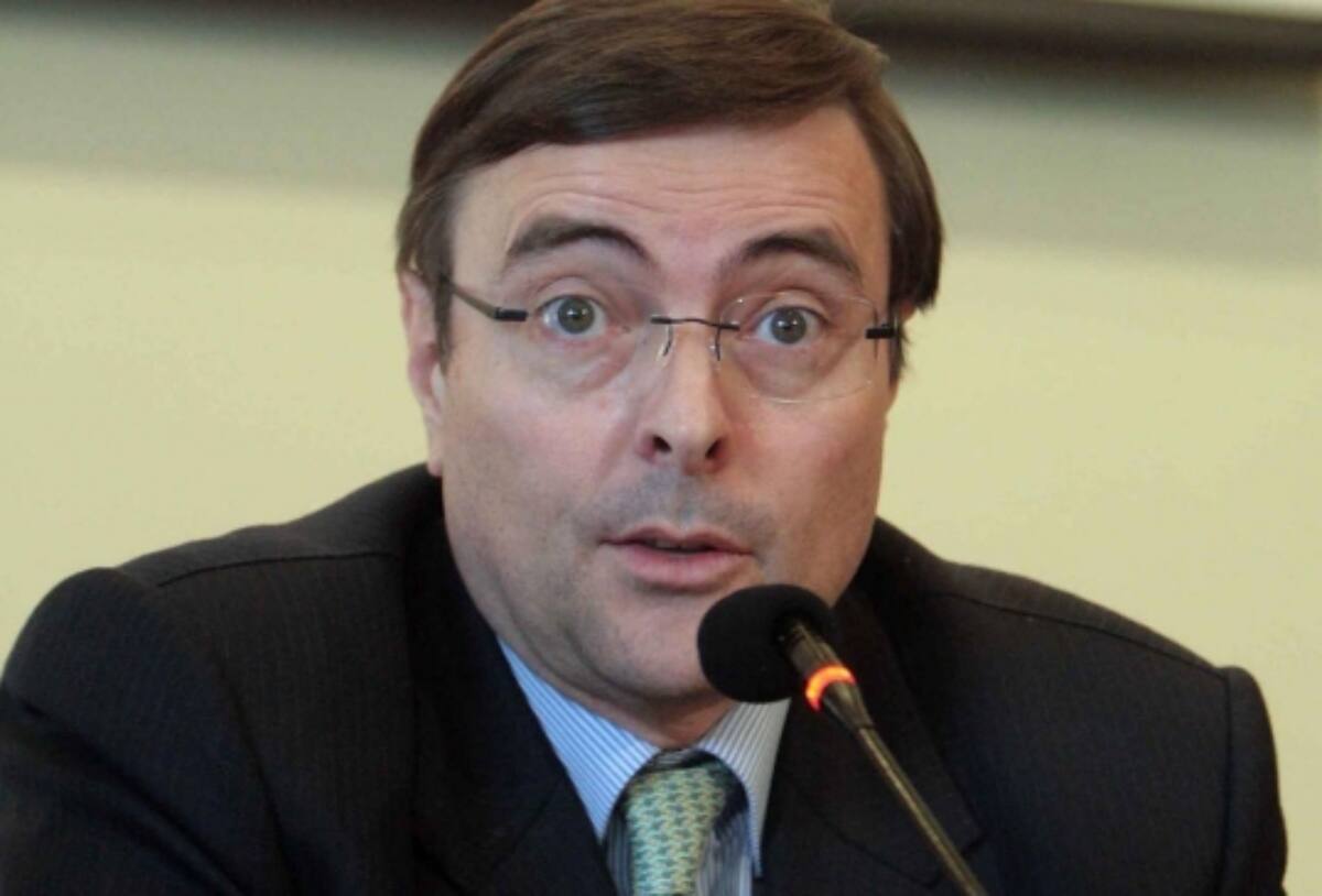 . Dueño de la Unión Española.