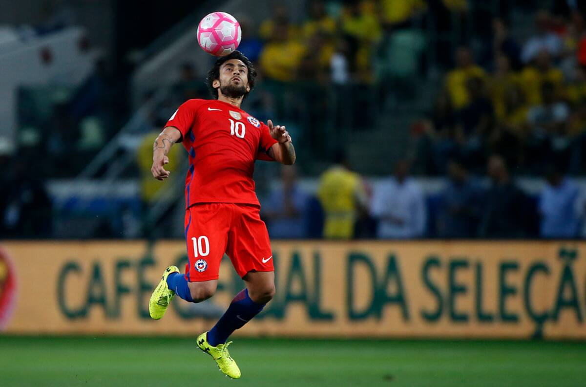Jorge Valdivia se juega la convocatoria a Copa América ante Universidad de Chile